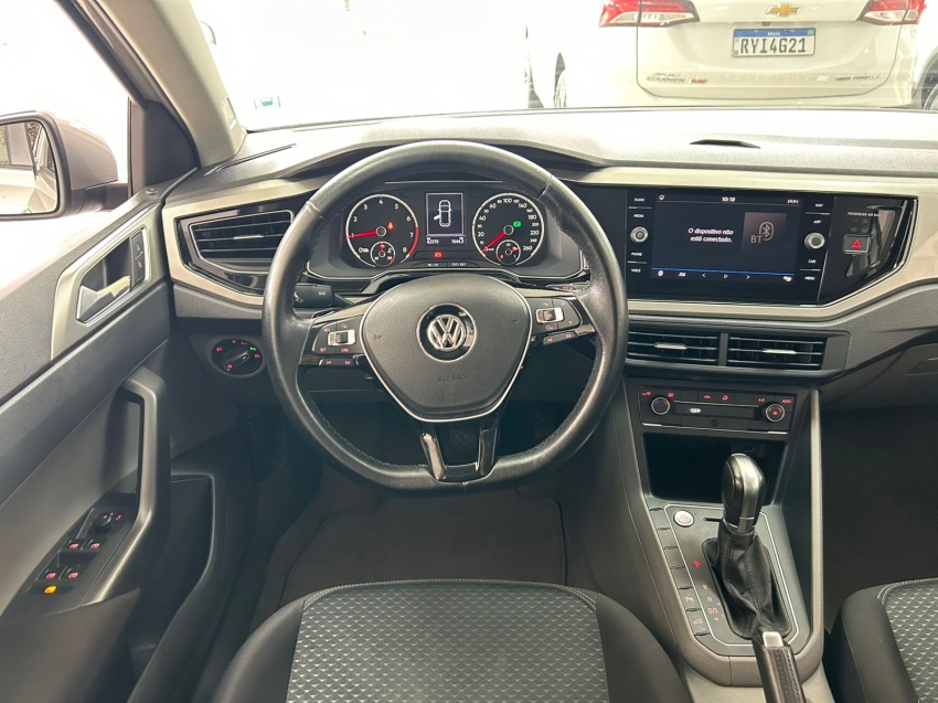 volkswagen polo 1.0 200 tsi highline automatico flex 4p 201815