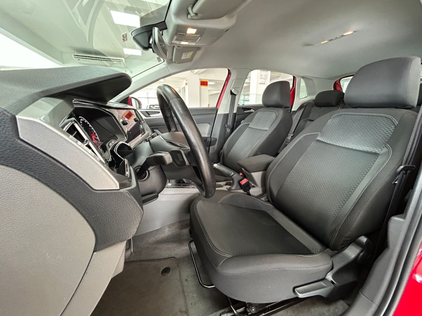 volkswagen polo 1.0 200 tsi highline automatico flex 4p 201815
