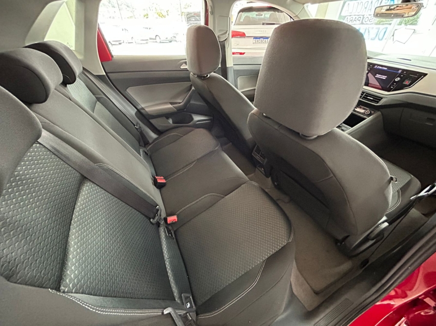 volkswagen polo 1.0 200 tsi highline automatico flex 4p 201811