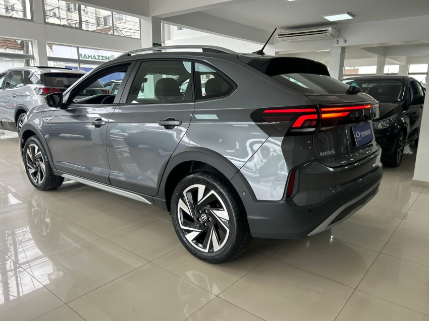 volkswagen nivus 1.0 200 tsi total flex highline automatico 4p 20266