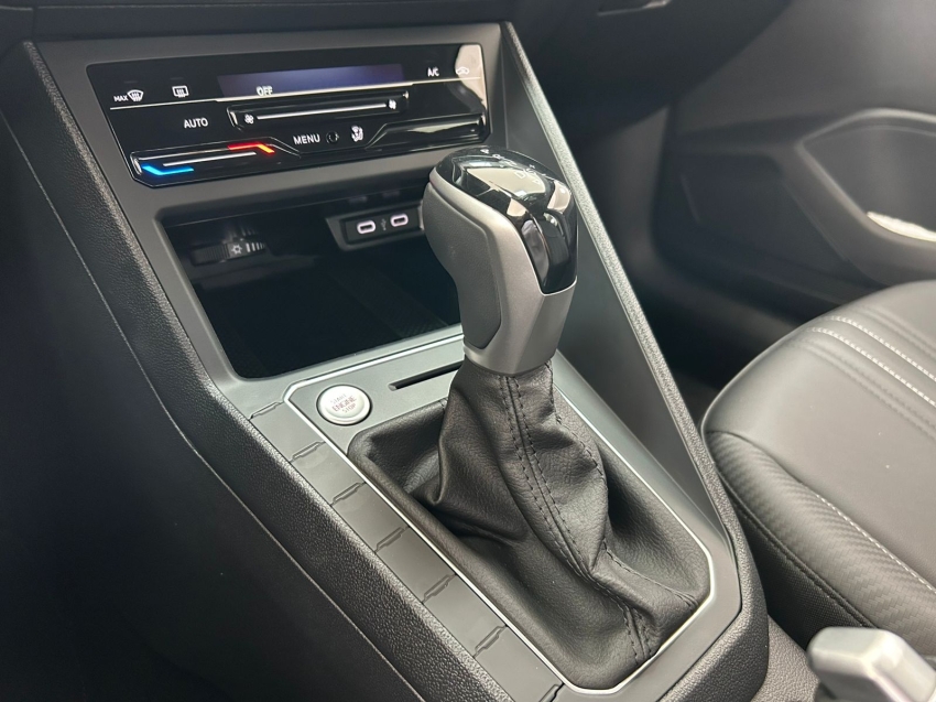 volkswagen nivus 1.0 200 tsi total flex highline automatico 4p 202619