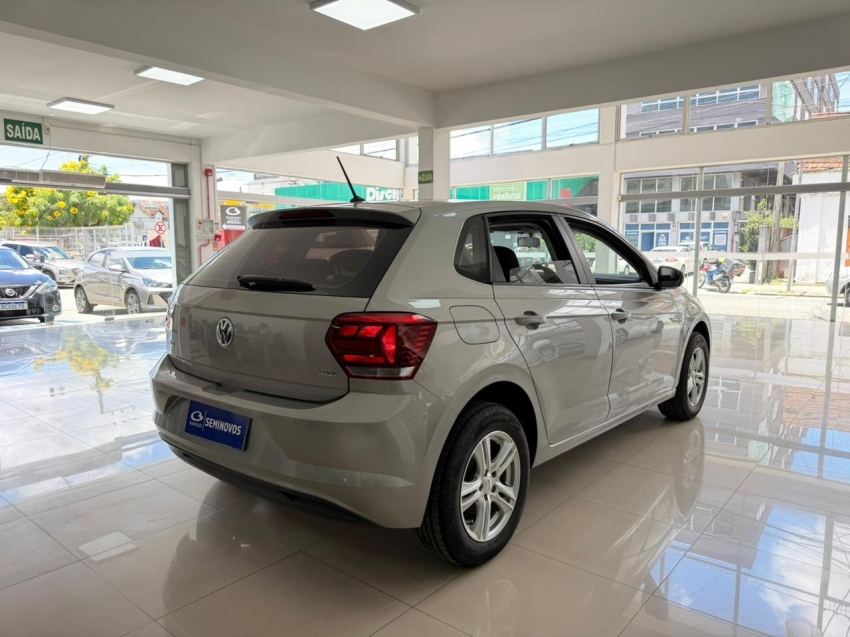 volkswagen polo 1.0 mpi total flex manual 1.6 4p 20204