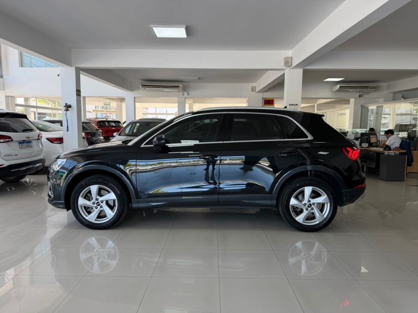 audi q3 2.0 40 tfsi gasolina performance black quattro tiptronic 4p automatico 20233