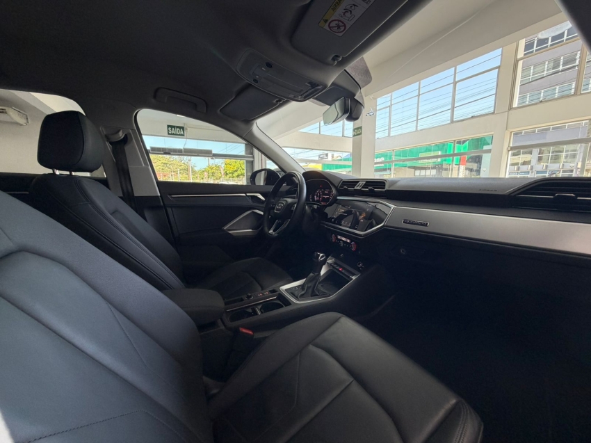 audi q3 2.0 40 tfsi gasolina performance black quattro tiptronic 4p automatico 202312