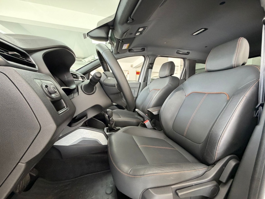 renault duster 1.3 tce flex iconic plus x-tronic 4p automatico 202615