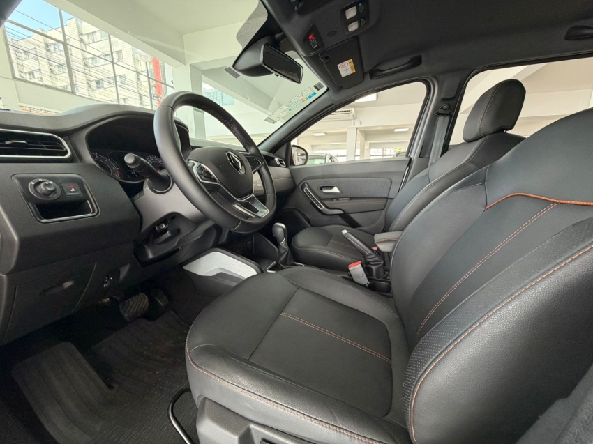 renault duster 1.3 tce flex iconic plus x-tronic 4p automatico 202612