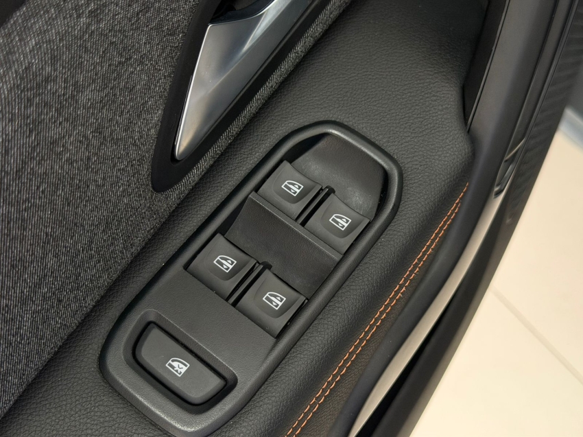 renault duster 1.3 tce flex iconic plus x-tronic 4p automatico 202614