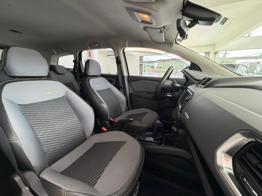 chevrolet spin 1.8 activ 8v flex 4p automatico 202013