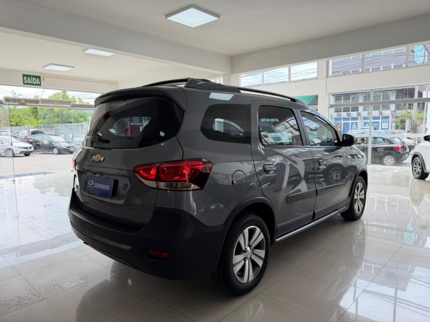 chevrolet spin 1.8 activ 8v flex 4p automatico 20204