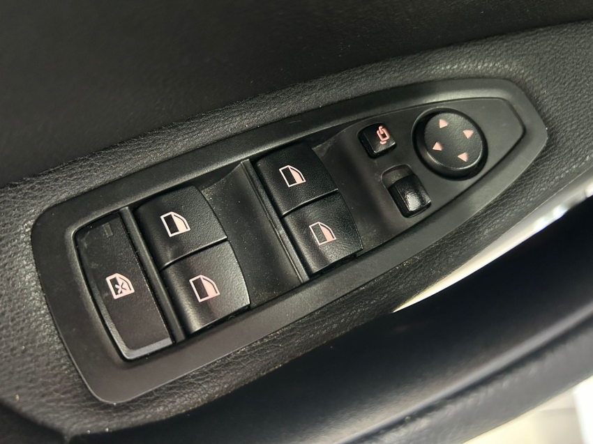 bmw x1 2.0 16v turbo activeflex sdrive20i x-line 4p automatico flex 201915