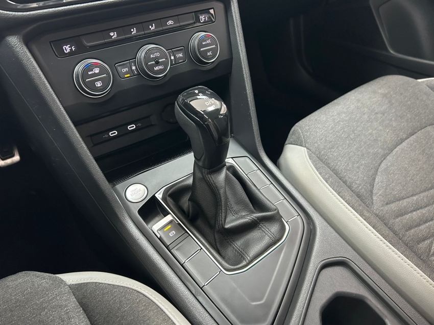 volkswagen taos 1.4 250 tsi total flex comfortline automatico 4p 202219