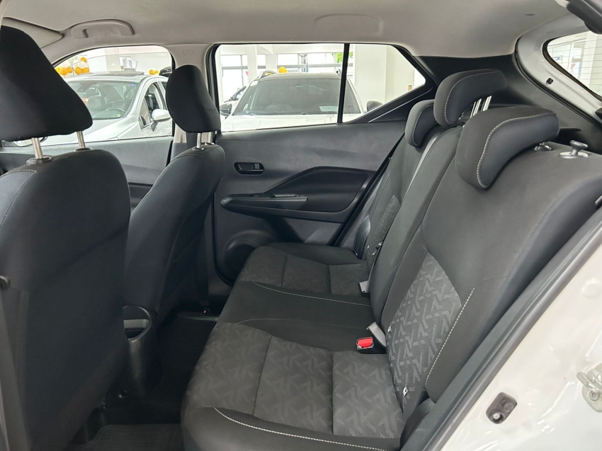 nissan kicks 1.6 16v flexstart active xtronic flex 4p automatico 20248