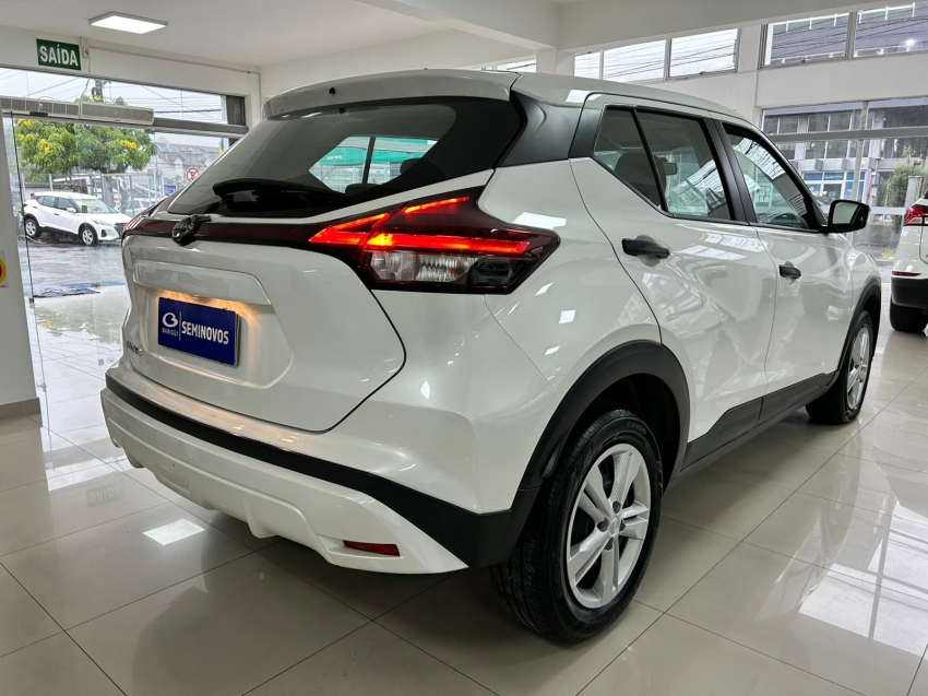 nissan kicks 1.6 16v flexstart active xtronic flex 4p automatico 20244