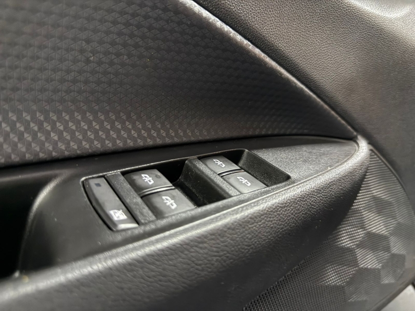 chevrolet onix 1.0 turbo flex automatico 4p manual 202410