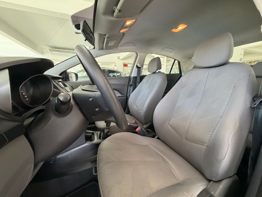 hyundai hb20s 1.6 comfort style 16v flex 4p manual 201414