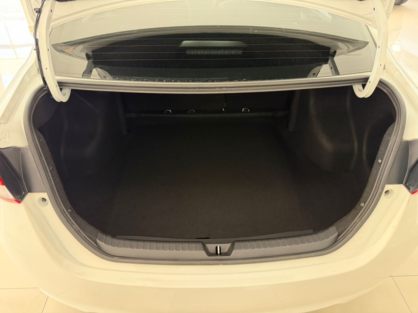 toyota yaris 1.5 16v flex sedan xl multidrive 4p automatico 20257