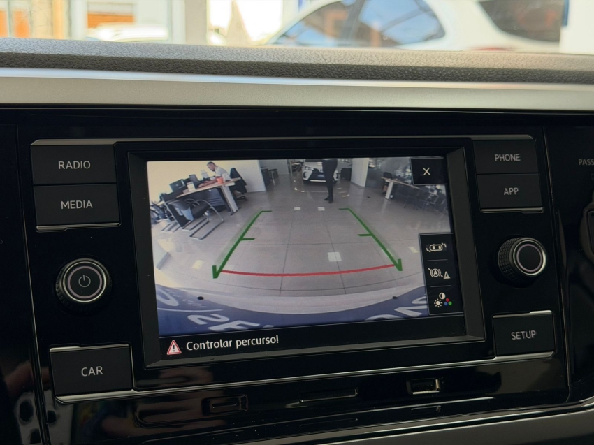 volkswagen nivus 1.0 200 tsi total flex comfortline automatico 4p 202417