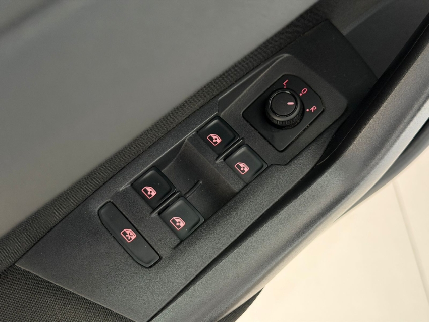 volkswagen nivus 1.0 200 tsi total flex comfortline automatico 4p 202414