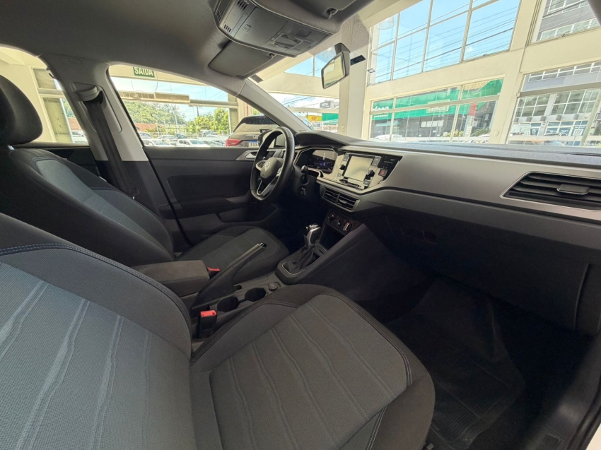 volkswagen nivus 1.0 200 tsi total flex comfortline automatico 4p 202410