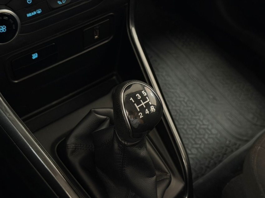 ford ecosport 1.5 ti-vct flex se manual 4p 202018