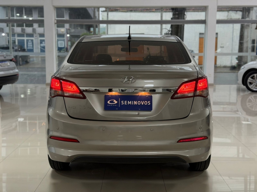 hyundai hb20s 1.0 comfort plus 12v flex 4p manual 20195