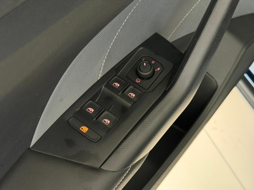 volkswagen t-cross 1.0 200 tsi total flex comfortline automatico 4p 202514