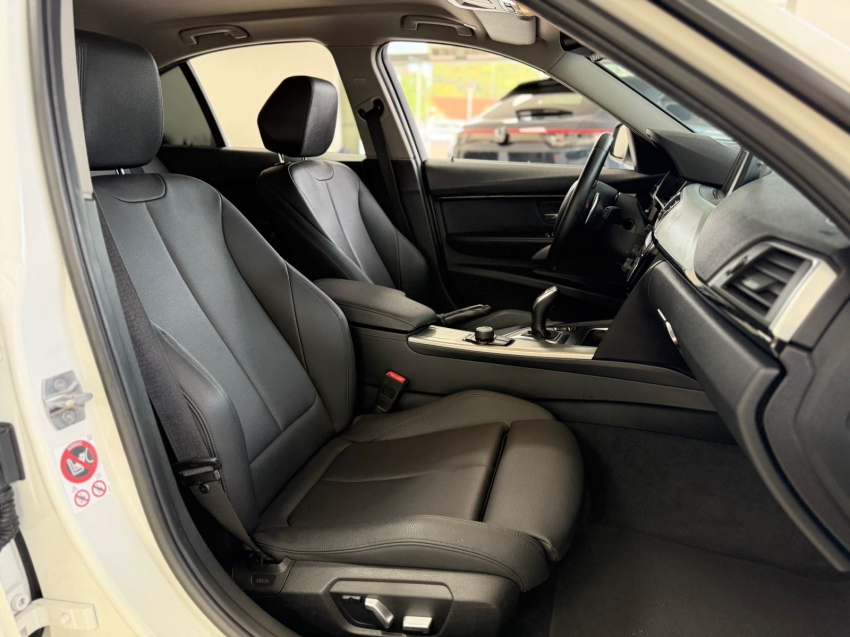 bmw 320i 2.0 sport 16v turbo active flex 4p automatico 201610