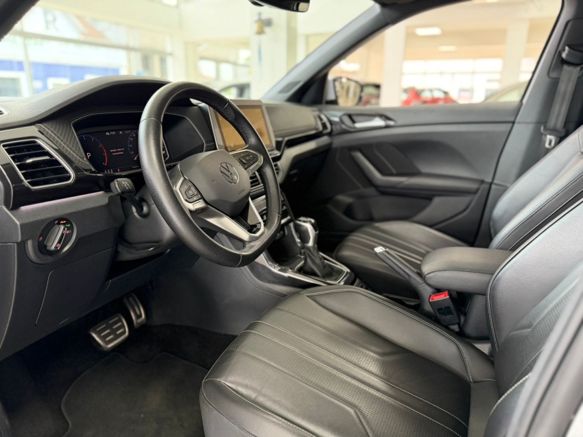 volkswagen t-cross 1.4 250 tsi total flex highline automatico 4p 202512