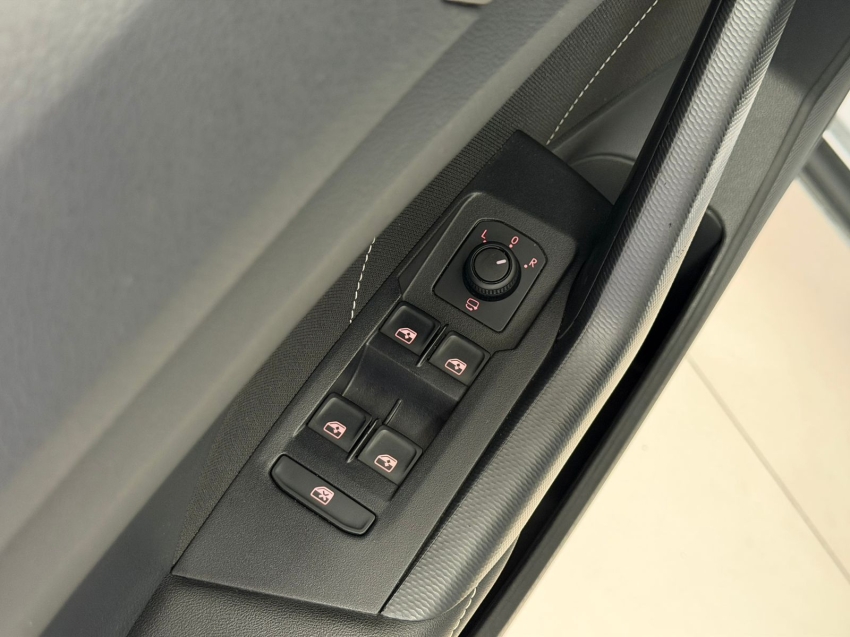 volkswagen t-cross 1.4 250 tsi total flex highline automatico 4p 202514