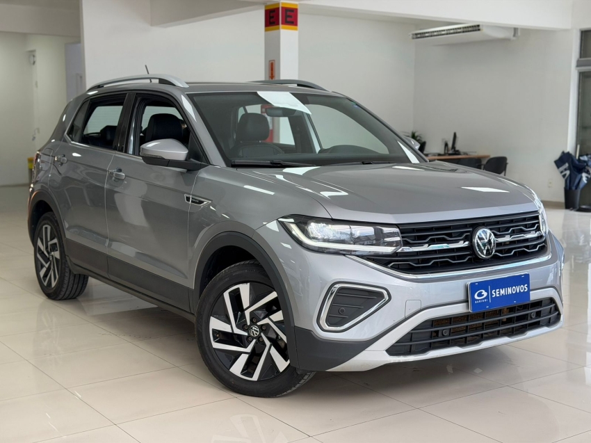 volkswagen t-cross 1.4 250 tsi total flex highline automatico 4p 2025