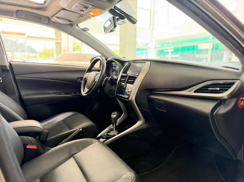 toyota yaris 1.5 16v flex sedan xls multidrive 4p automatico 202011