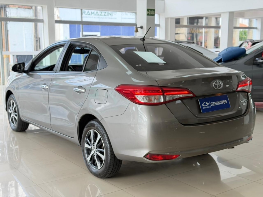 toyota yaris 1.5 16v flex sedan xls multidrive 4p automatico 20206