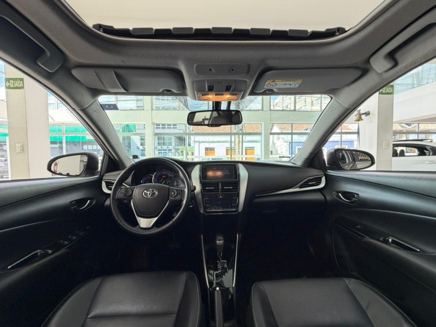 toyota yaris 1.5 16v flex sedan xls multidrive 4p automatico 202014