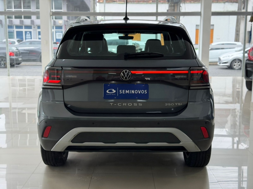 volkswagen t-cross 1.4 250 tsi total flex highline automatico 1.5 4p 20255