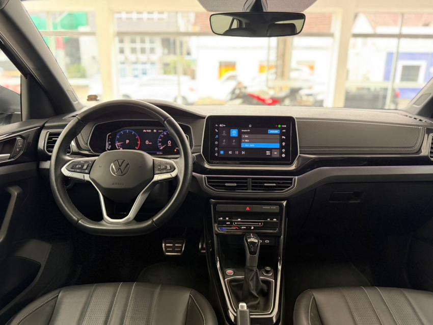 volkswagen t-cross 1.4 250 tsi total flex highline automatico 1.5 4p 202512