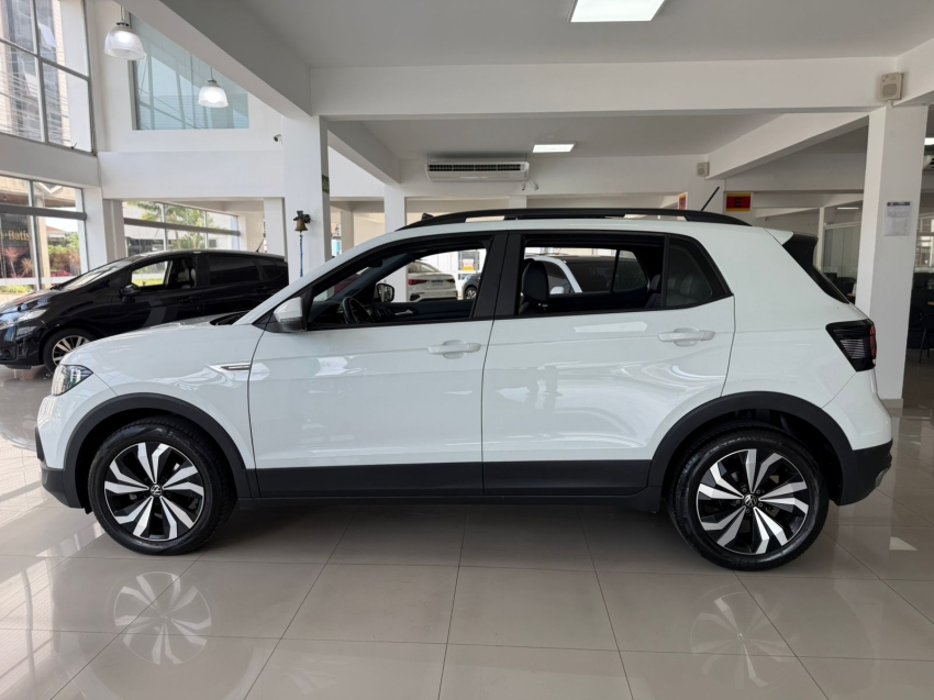 volkswagen t-cross 1.0 200 tsi total flex comfortline automatico 4p 20233