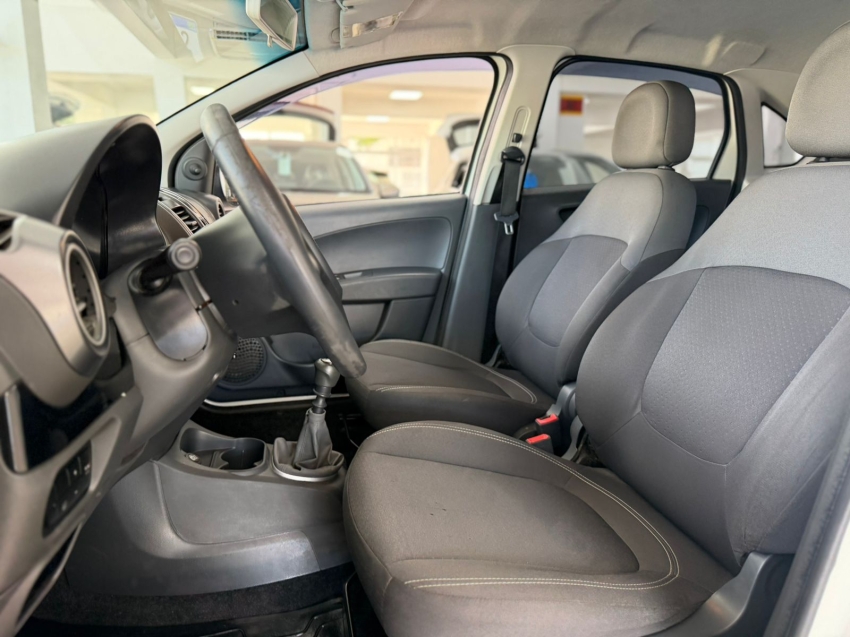 fiat grand siena 1.0 evo flex attractive manual 4p 201913