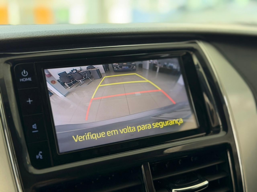 toyota yaris 1.5 16v flex sedan xs connect multidrive 4p automatico 202019