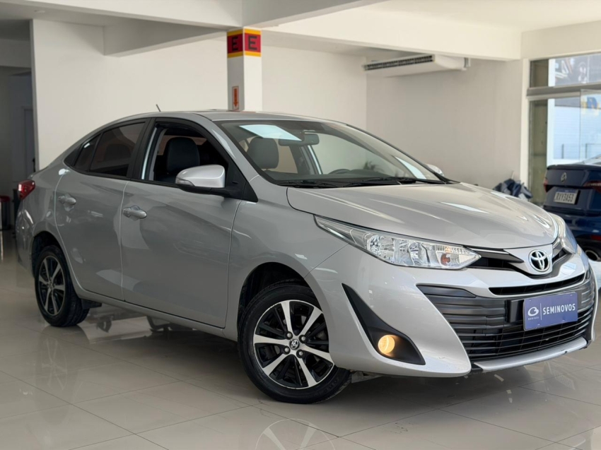 toyota yaris 1.5 16v flex sedan xs connect multidrive 4p automatico 2020