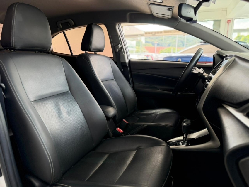 toyota yaris 1.5 16v flex sedan xs connect multidrive 4p automatico 202010