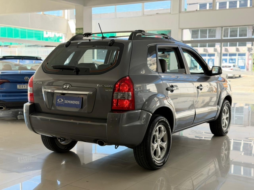 hyundai tucson 2.0 mpfi gls 16v 143cv 2wd flex 4p automatico 1.6 20184