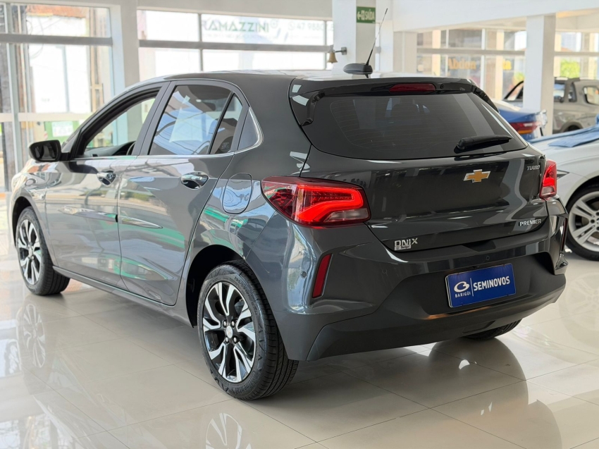 chevrolet onix 1.0 turbo flex premier automatico 4p 20256