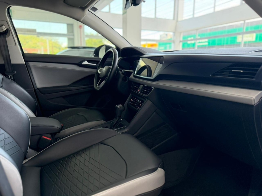 volkswagen taos 1.4 250 tsi total flex comfortline automatico 4p 202311