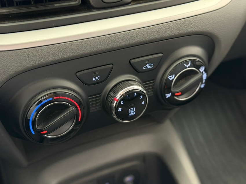 hyundai hb20s 1.0 12v flex limited manual 4p 202317