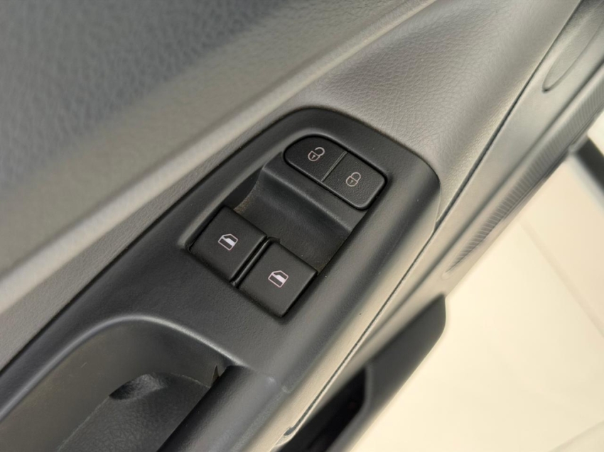 volkswagen saveiro 1.6 cross cd 16v flex 2p manual 4p 201713