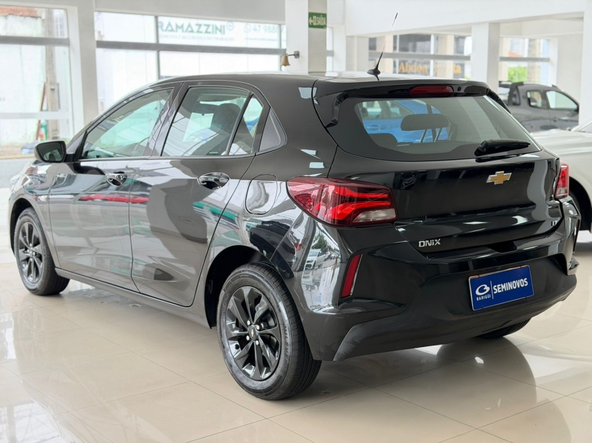 chevrolet onix 1.0 flex lt manual 4p 20236