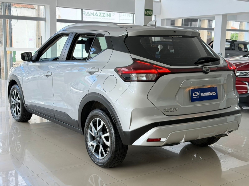 nissan kicks 1.6 16v flexstart sense xtronic flex 4p automatico 20246
