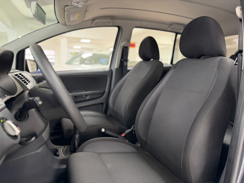 volkswagen fox 1.6 msi total flex connect 4p manual 202113