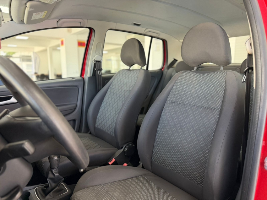 volkswagen fox 1.0 mpi trendline 12v flex 4p manual 201714