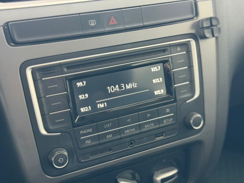 volkswagen fox 1.0 mpi trendline 12v flex 4p manual 201717
